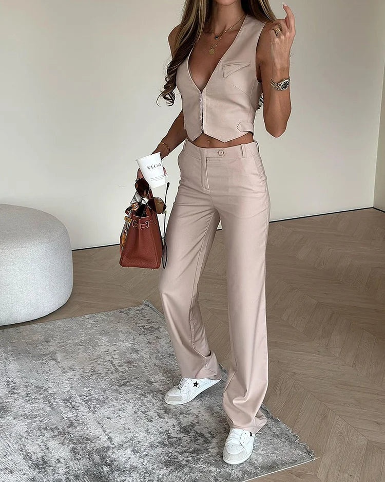 Dominika Set - Form-Fitting Elegance