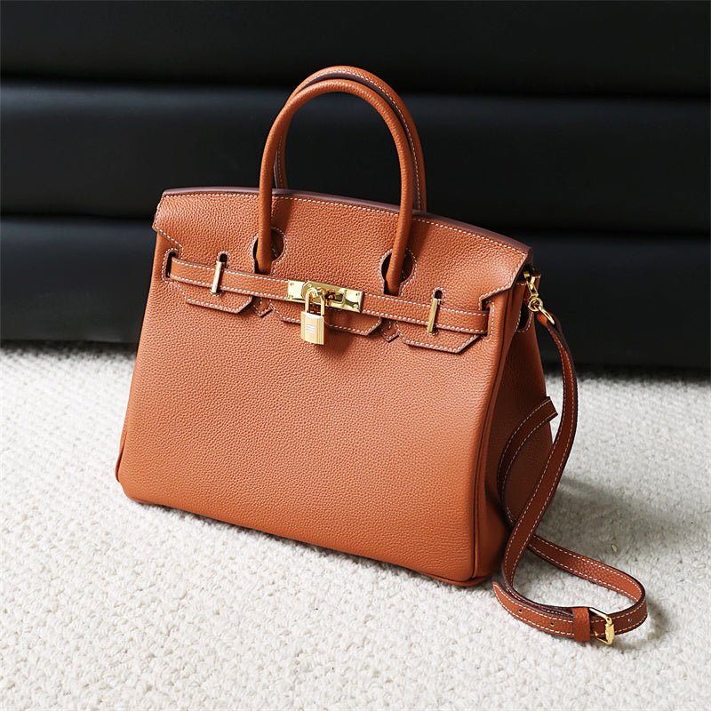 Amelia Handbag – Timeless Elegance