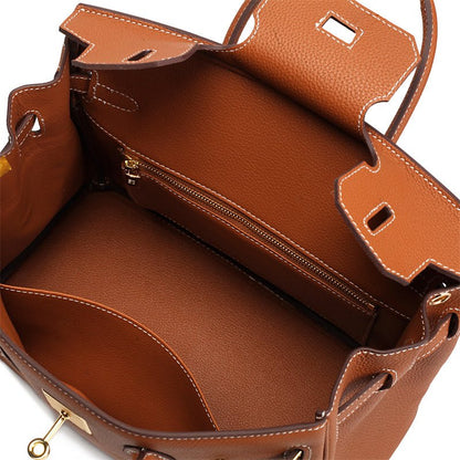 Amelia Handbag – Timeless Elegance