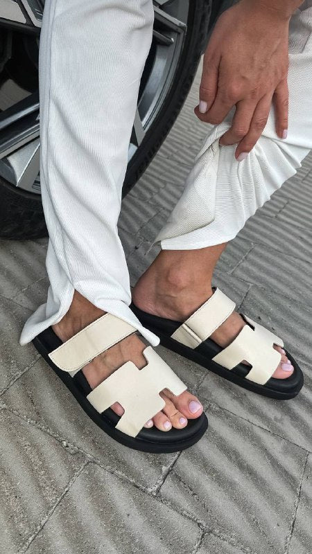 Luisina Sandals