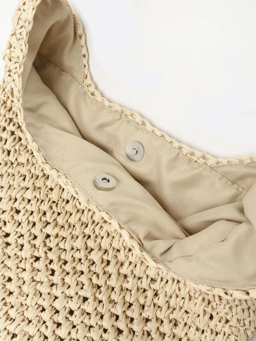 Fringed Straw Hobo Bag – Lightweight Boho Style for Summer