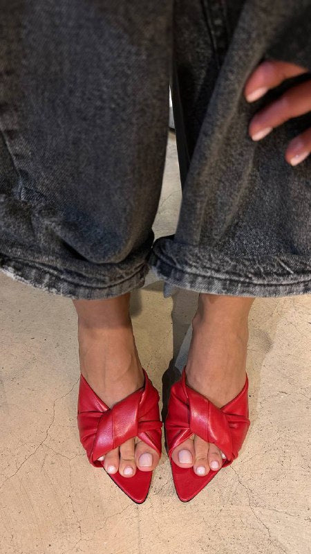 Laura Stilettos - Elegant with Bow
