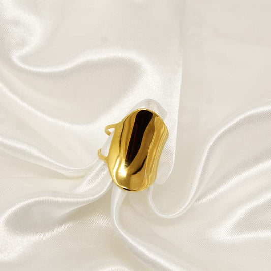 Monica Ring