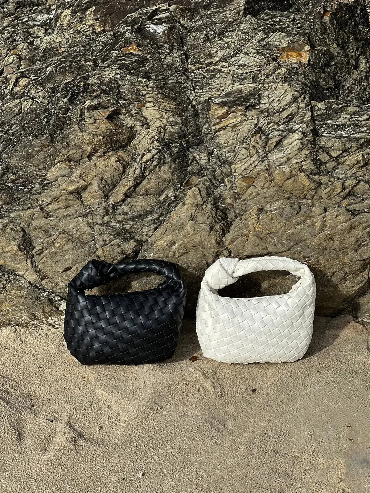 Camelia Bag – Knotted Handle