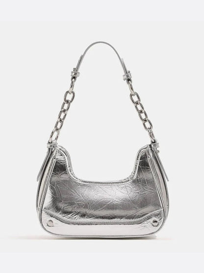 Chain bag – urban and modern style