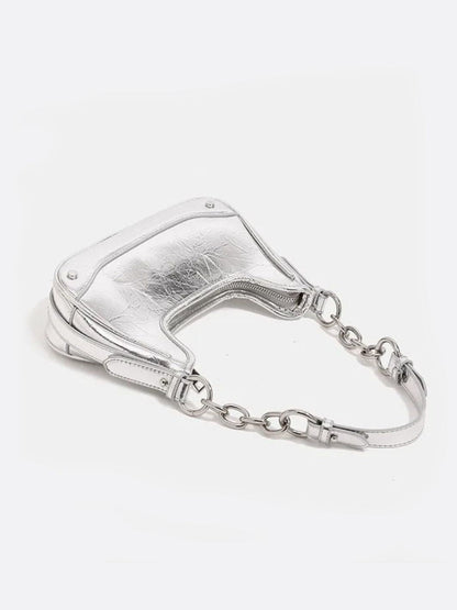 Chain bag – urban and modern style