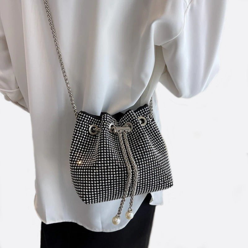 Mariana Bag – glamorous and functional style