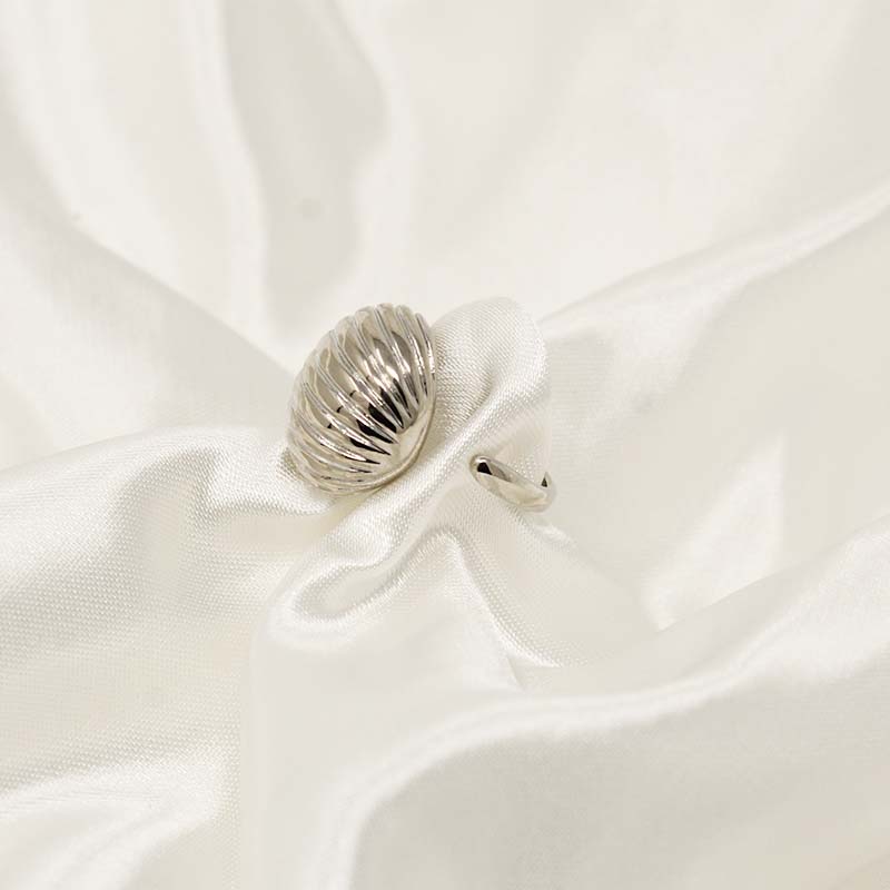 Porcia Ring